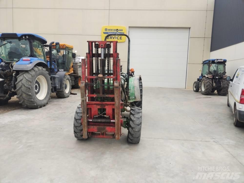 John Deere 2450 Tractoare