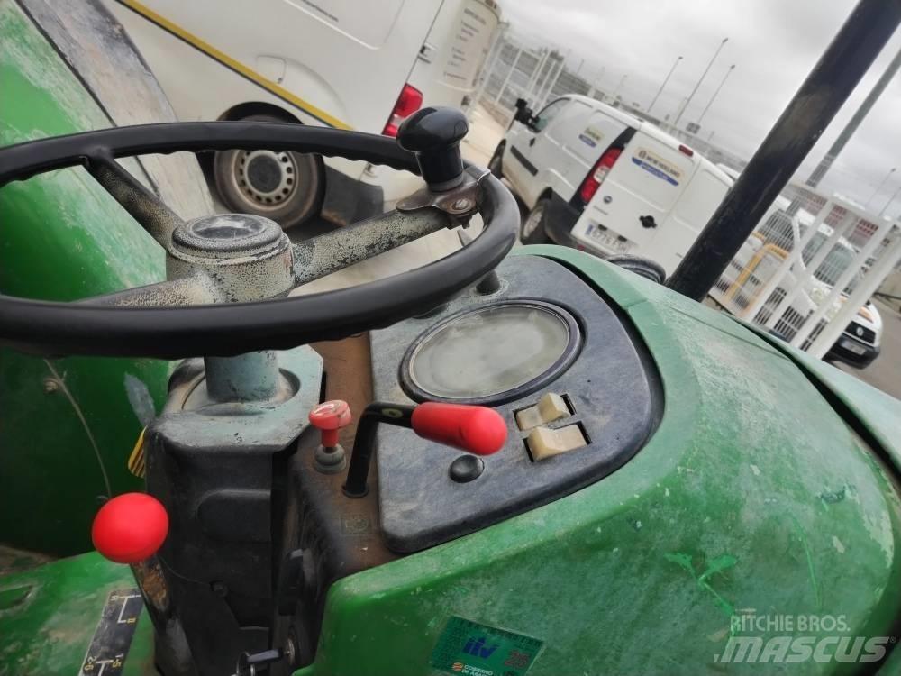 John Deere 2450 Tractoare