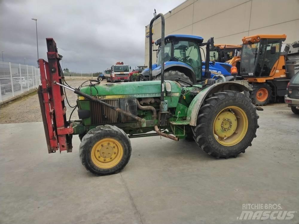 John Deere 2450 Tractoare