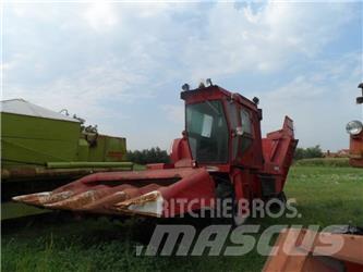New Idea 802 Combine de secerat