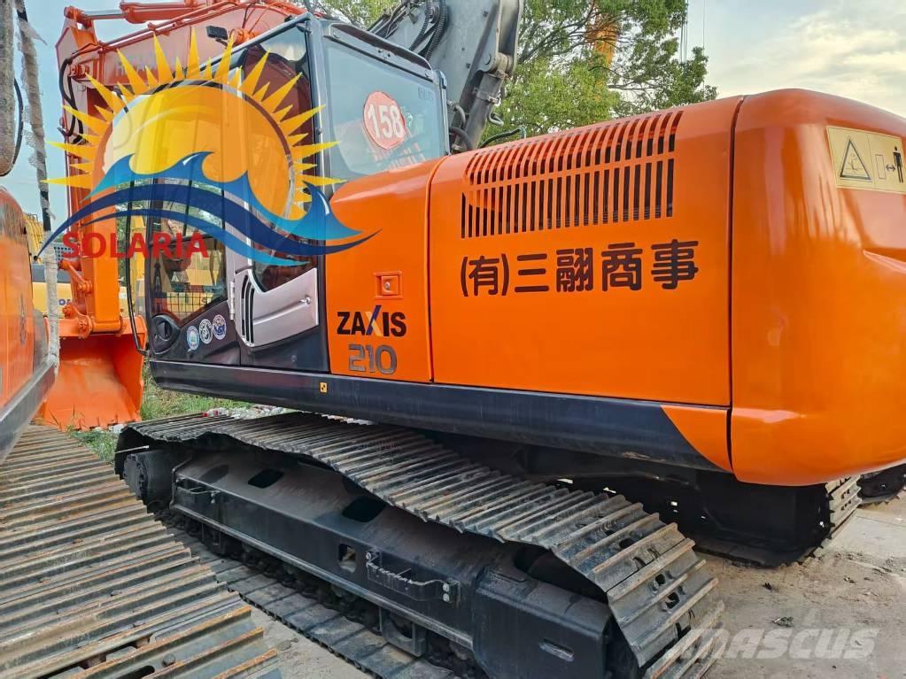 Hitachi ZX 210 Excavatoare pe șenile
