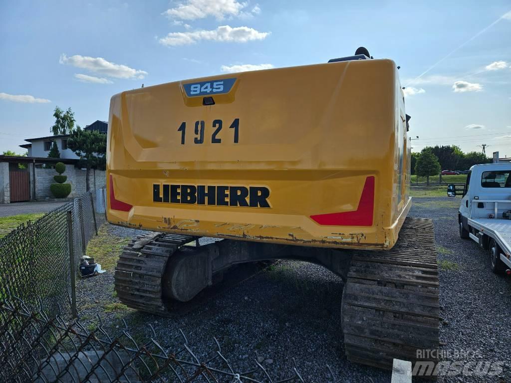 Liebherr R 945 Excavatoare pe șenile
