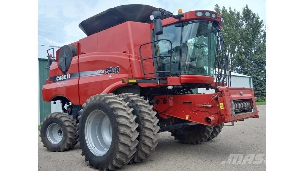 CASE 8230 Combine de secerat