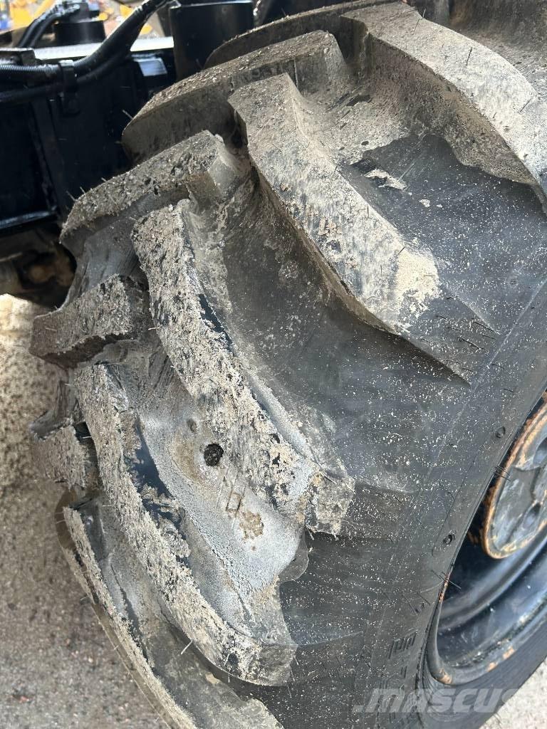 Hitachi ZX 170 W-6 Excavatoare cu roti
