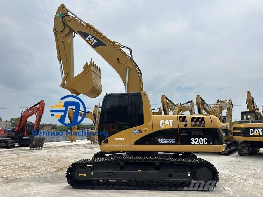 CAT 320 C L Excavatoare pe șenile
