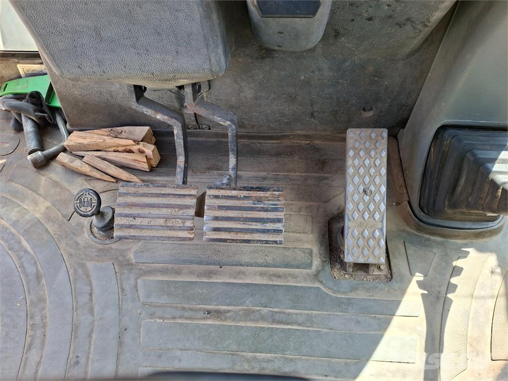 CAT 428D 4X4 Utilaje construcții - Altele