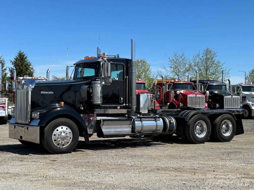 Kenworth W900 Autotractoare
