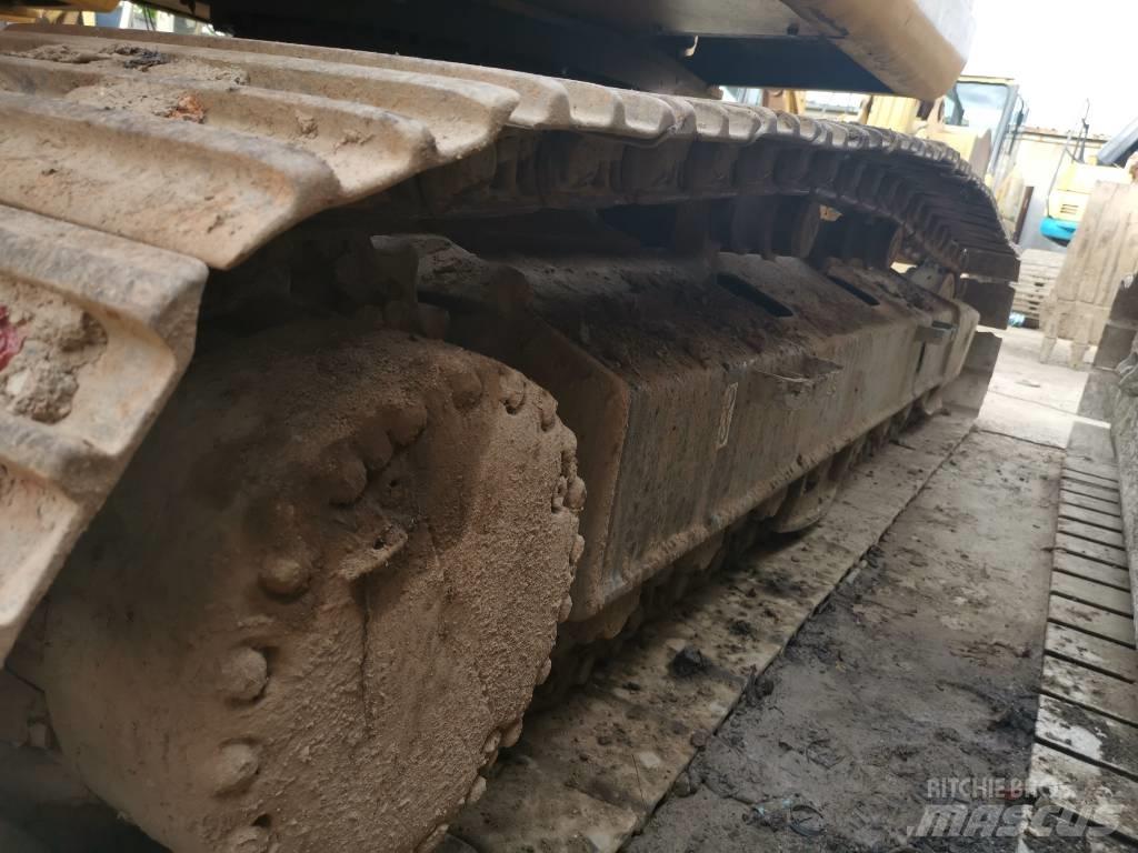 Komatsu PC 220 LC-7 Excavatoare pe șenile
