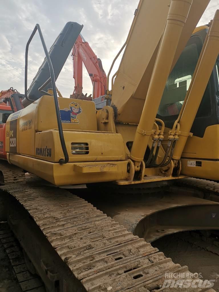 Komatsu PC 220 LC-7 Excavatoare pe șenile

