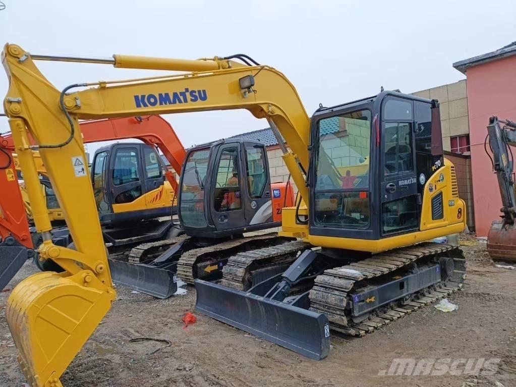 Komatsu PC 70-8 Excavatoare pe șenile
