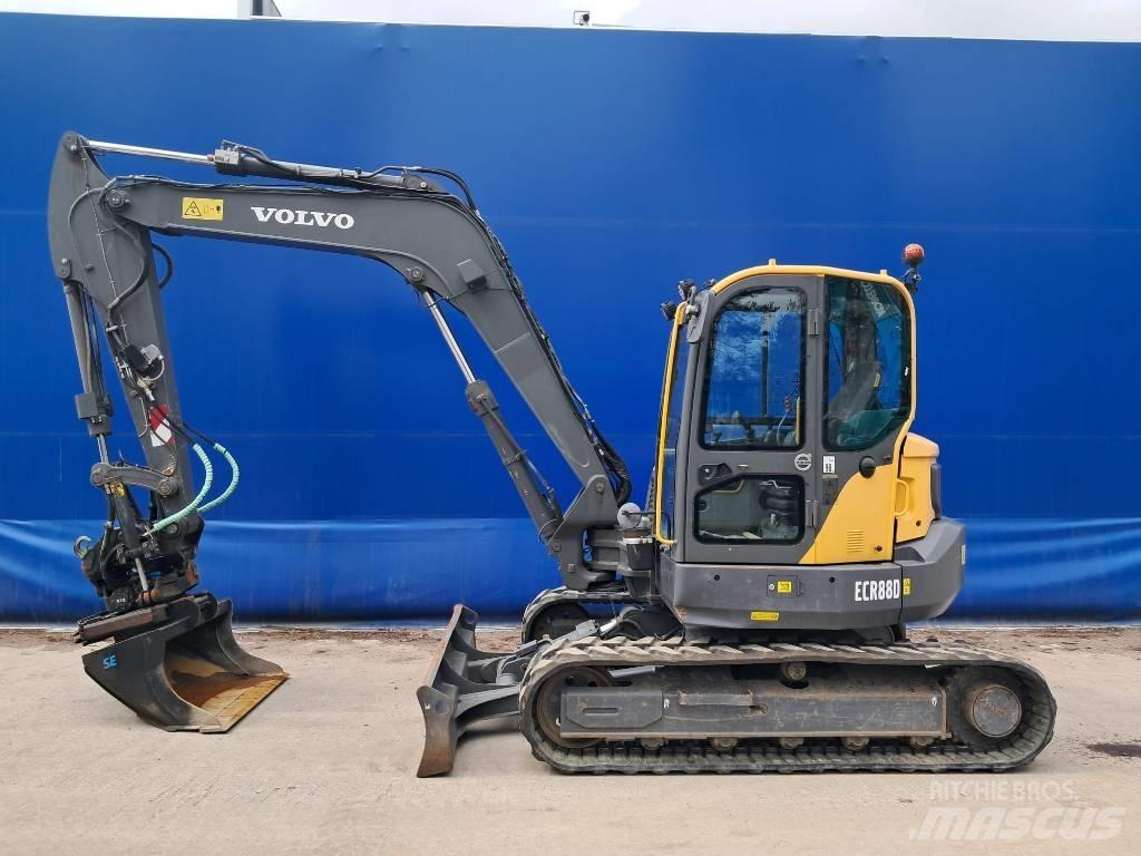 Volvo ECR 88 D Excavatoare 7t - 12t