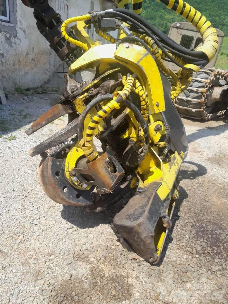 John Deere 1270 D Combine forestiere