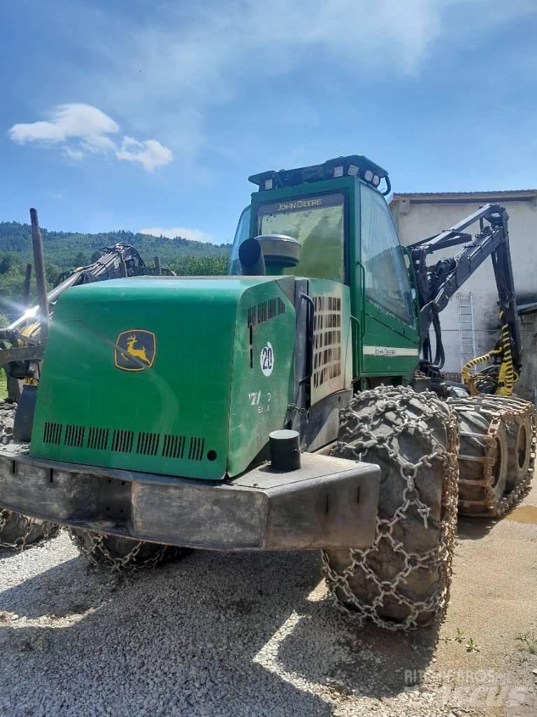 John Deere 1270 D Combine forestiere