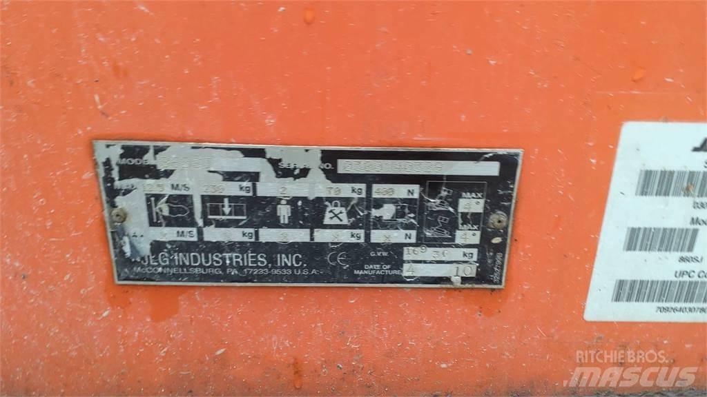JLG 860SJ Nacele cu brat telescopic