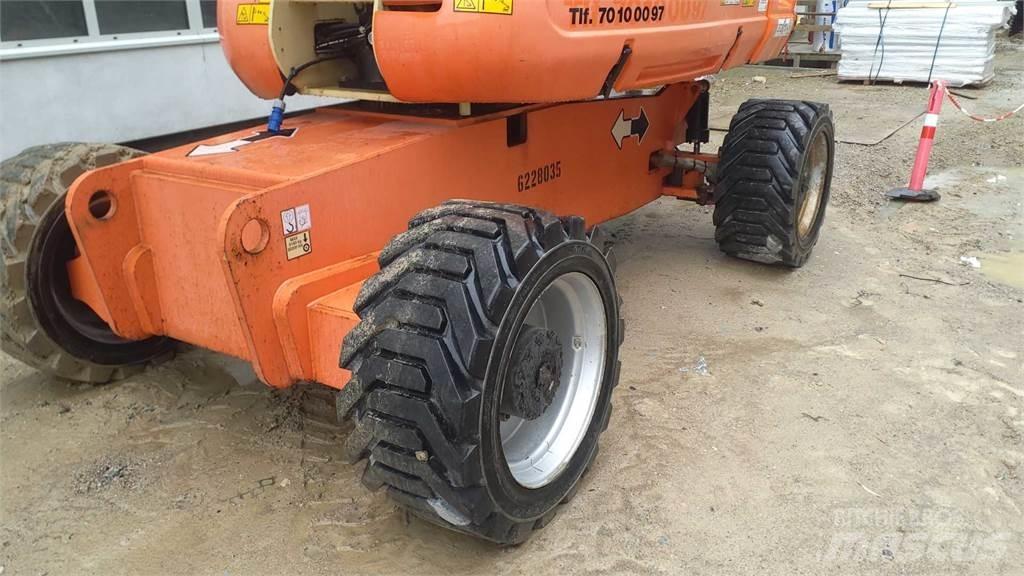 JLG 860SJ Nacele cu brat telescopic