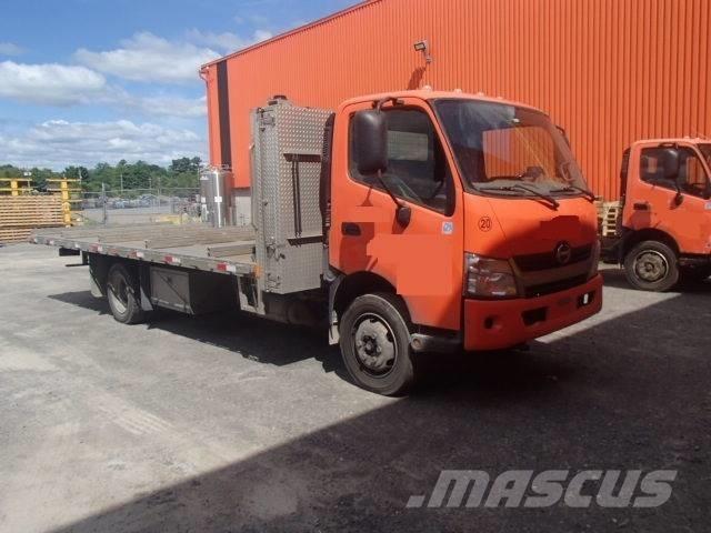 Hino 195 Camioane platforma/prelata
