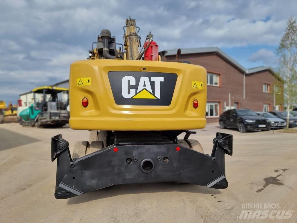 CAT MH 3022 Paleta de manipulare