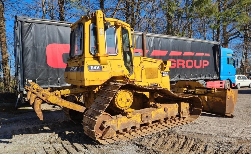CAT D 4 H Buldozere pe senile
