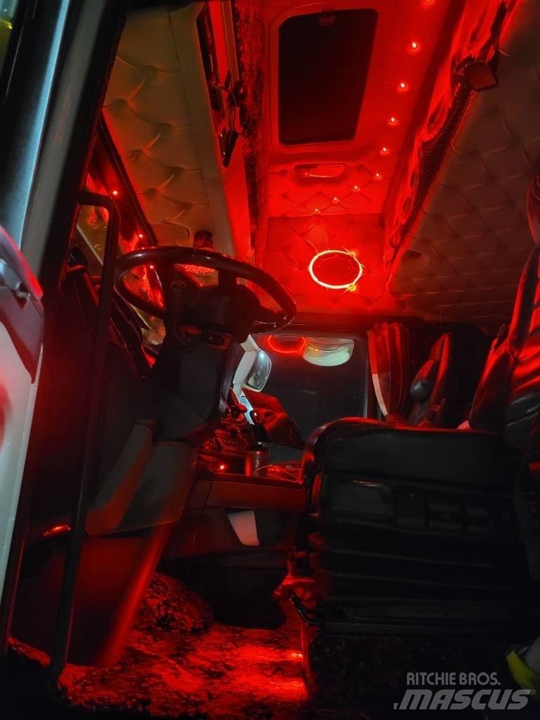 Scania S 650 Autotractoare