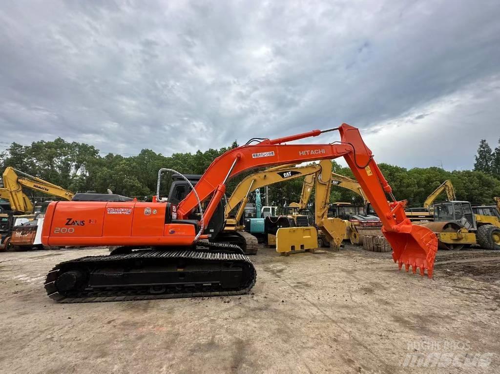 Hitachi ZX 200 Mini excavatoare < 7t