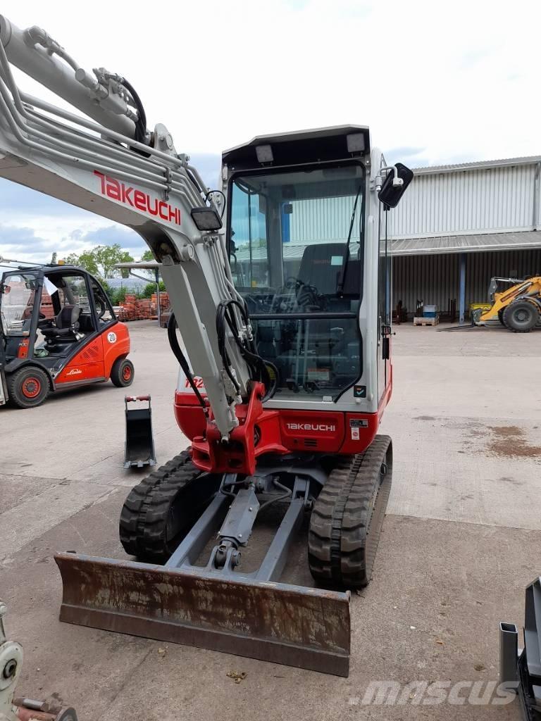 Takeuchi TB 230 Mini excavatoare < 7t
