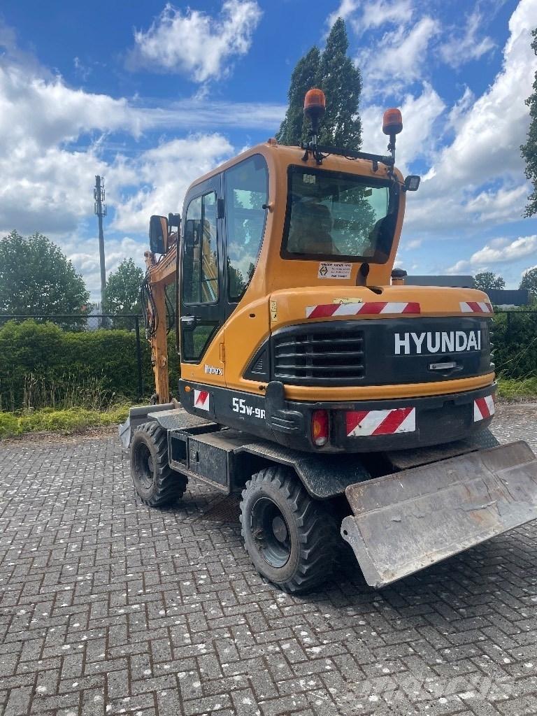 Hyundai 55w9a Excavatoare cu roti