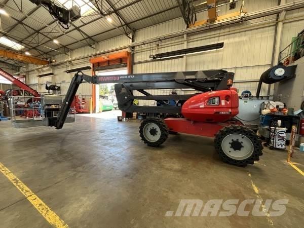 Manitou 200ATJ Nacele cu brat articulat