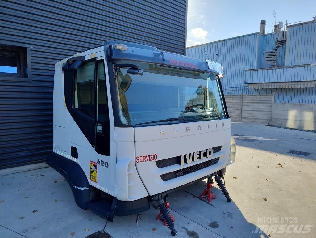 Iveco STRALIS AT Cabine si interior