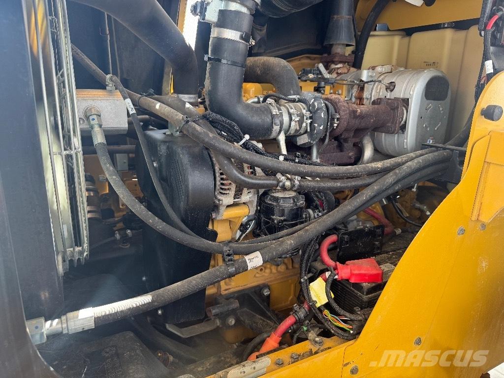 CAT 914 K Incarcator pe pneuri