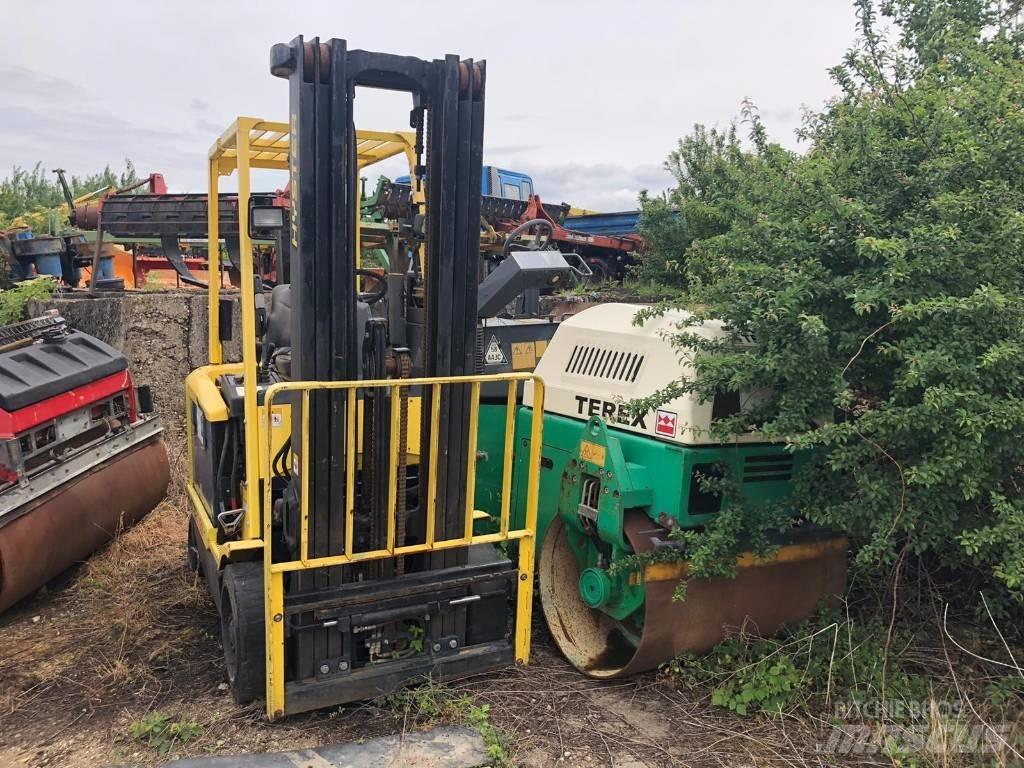 Hyster E 2.50 XM Stivuitor electric