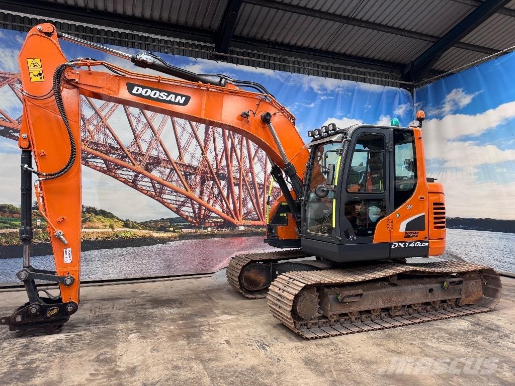 Doosan DX 140 LCR-5 Excavatoare pe șenile
