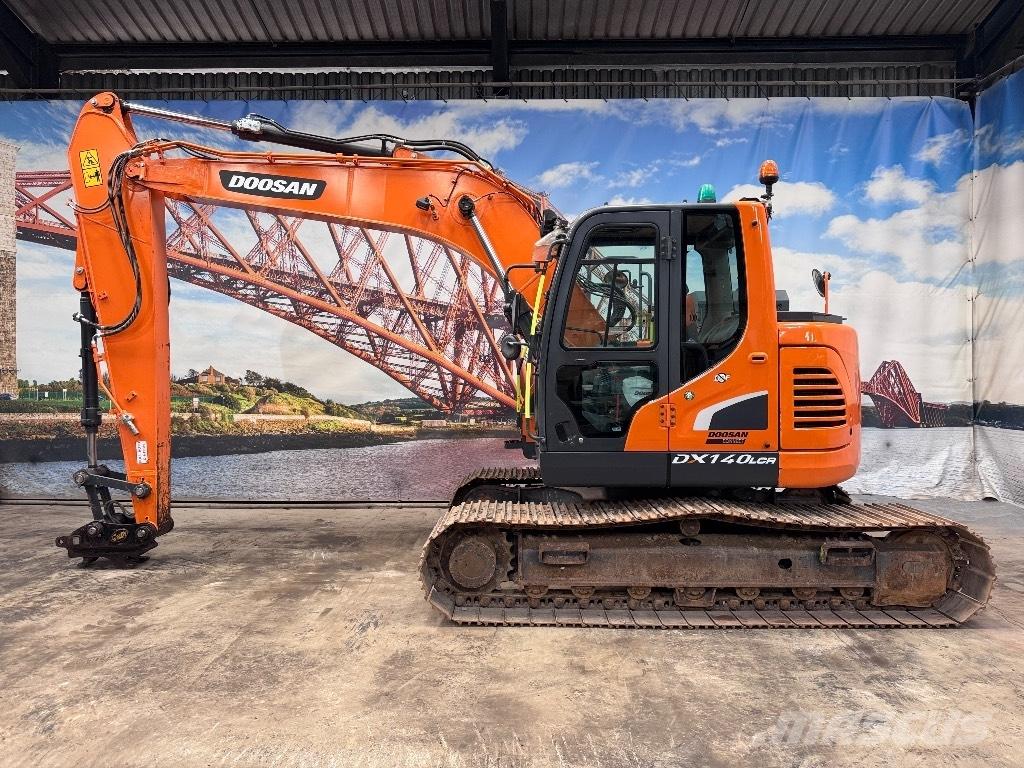 Doosan DX 140 LCR-5 Excavatoare pe șenile
