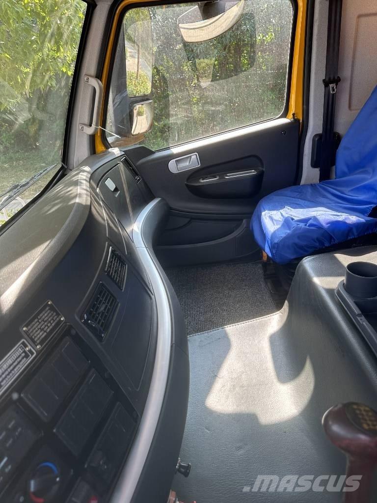 XCMG QY55KC Macara teren accidentat