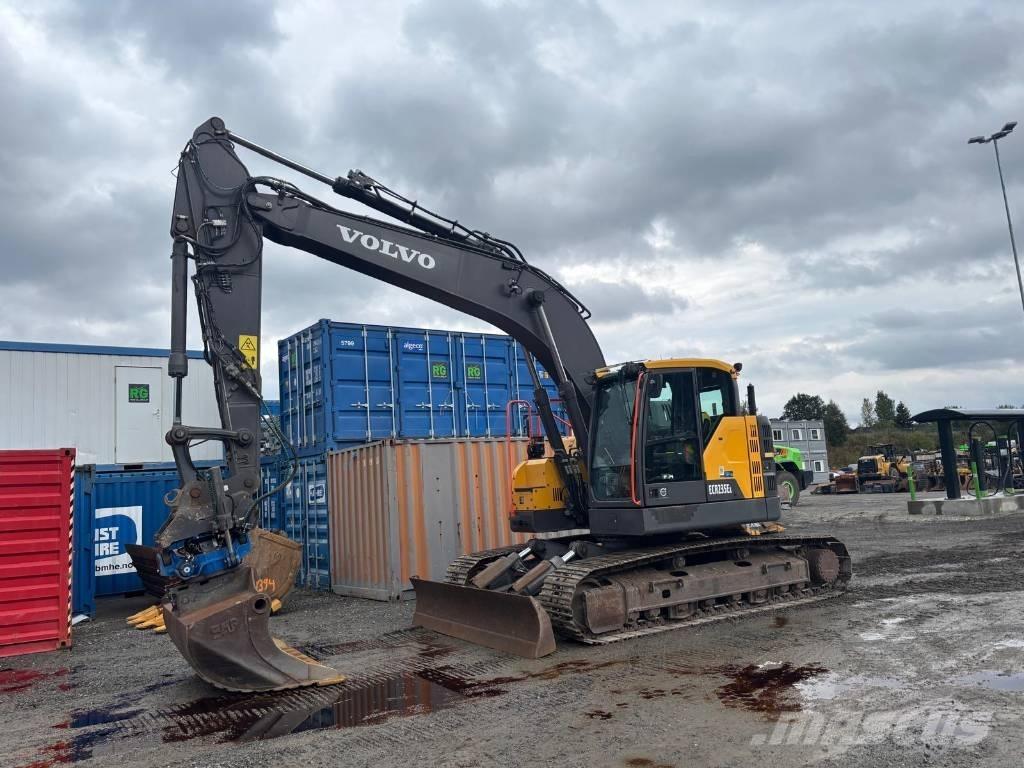 Volvo ECR 235EL Excavatoare pe șenile
