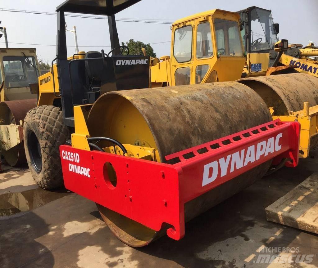 Dynapac CA 25 D Compactoare monocilindrice
