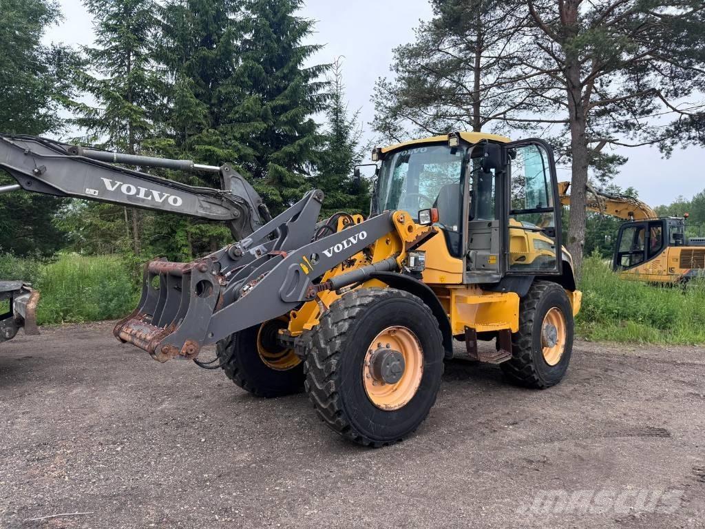 Volvo L45F-TP/S Incarcator pe pneuri