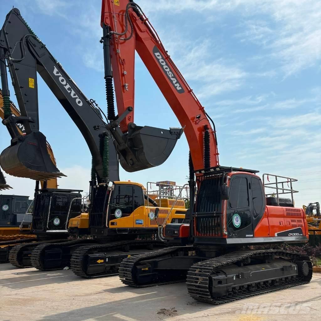 Doosan DX 300LC-9C Excavatoare pe șenile
