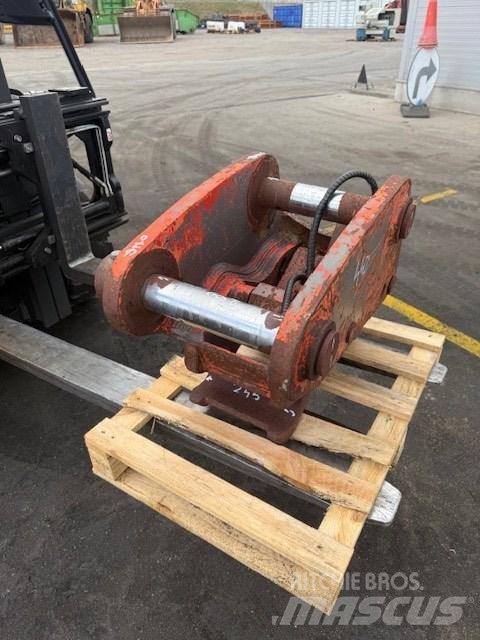 Miller VOLVO EC 160 Conectoare rapide