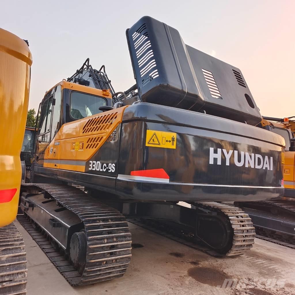 Hyundai 330LC-9T Excavatoare pe șenile
