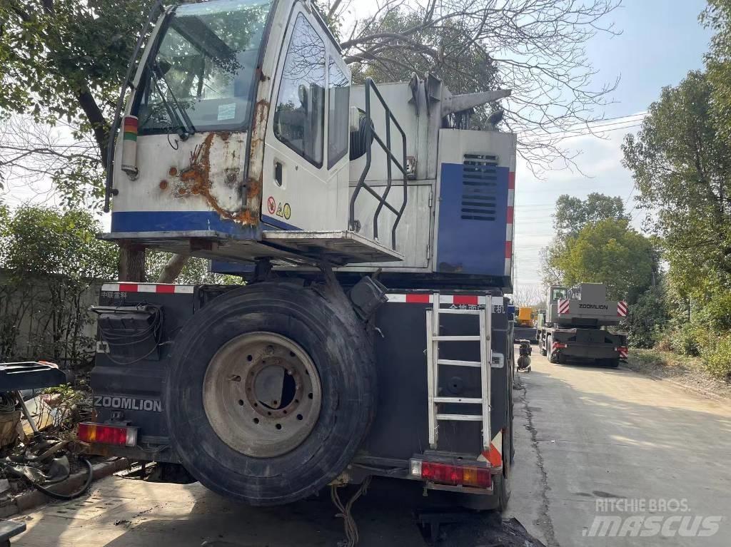 Zoomlion 350Ton Macara pentru orice teren