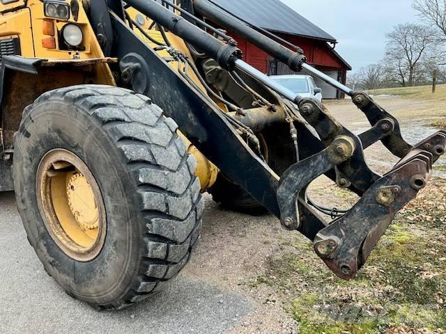Volvo BM L 70 Incarcator pe pneuri