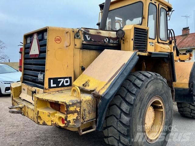 Volvo BM L 70 Incarcator pe pneuri