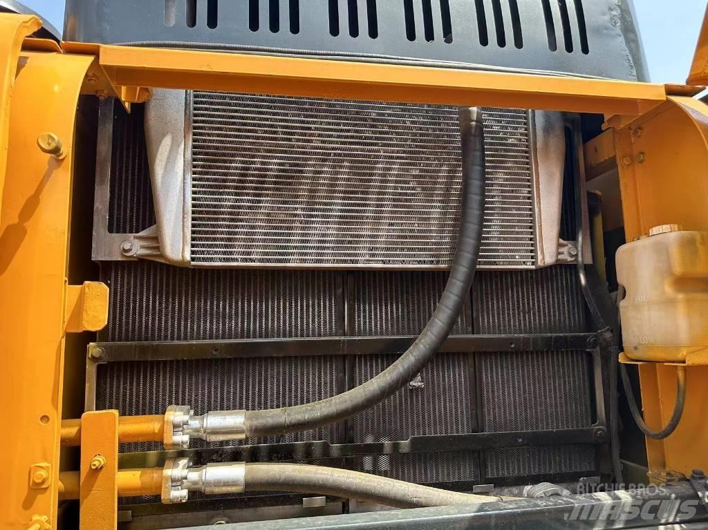 Hyundai R 305LC-9T Excavatoare pe șenile
