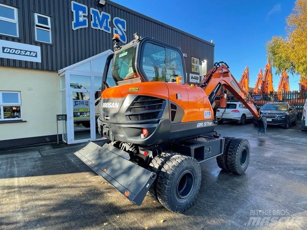 Doosan Dx57W-7 Excavatoare cu roti