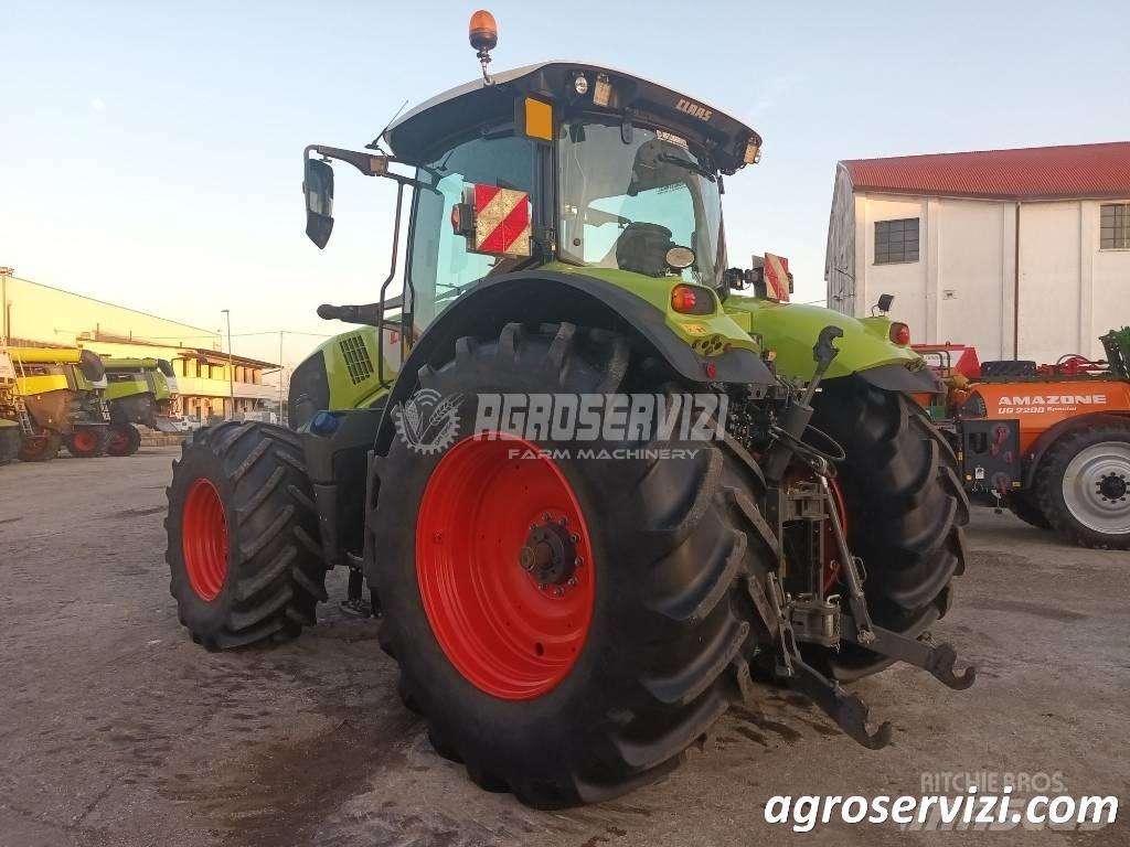 CLAAS Axion 830 Tractoare