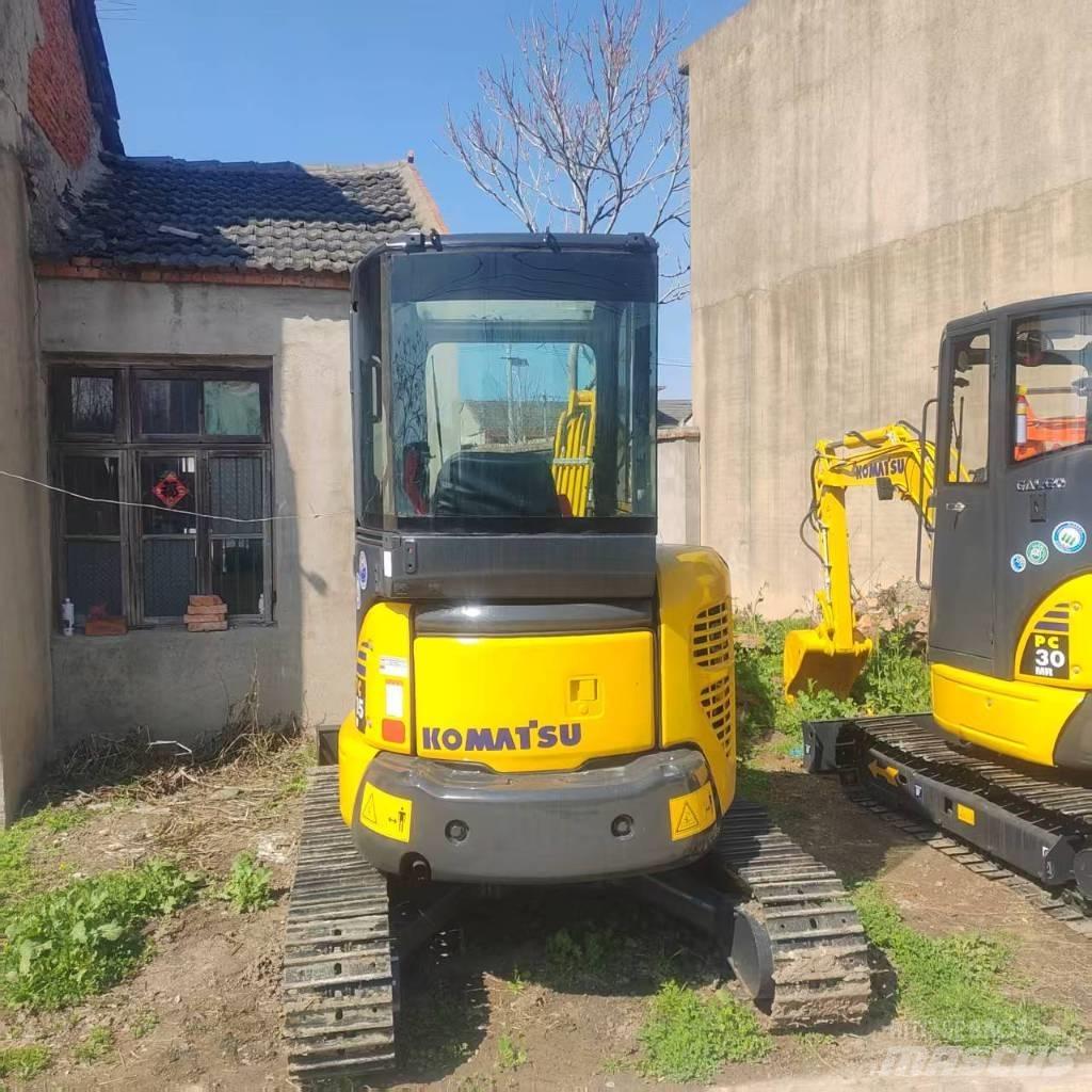 Komatsu PC 35 Excavatoare pe șenile
