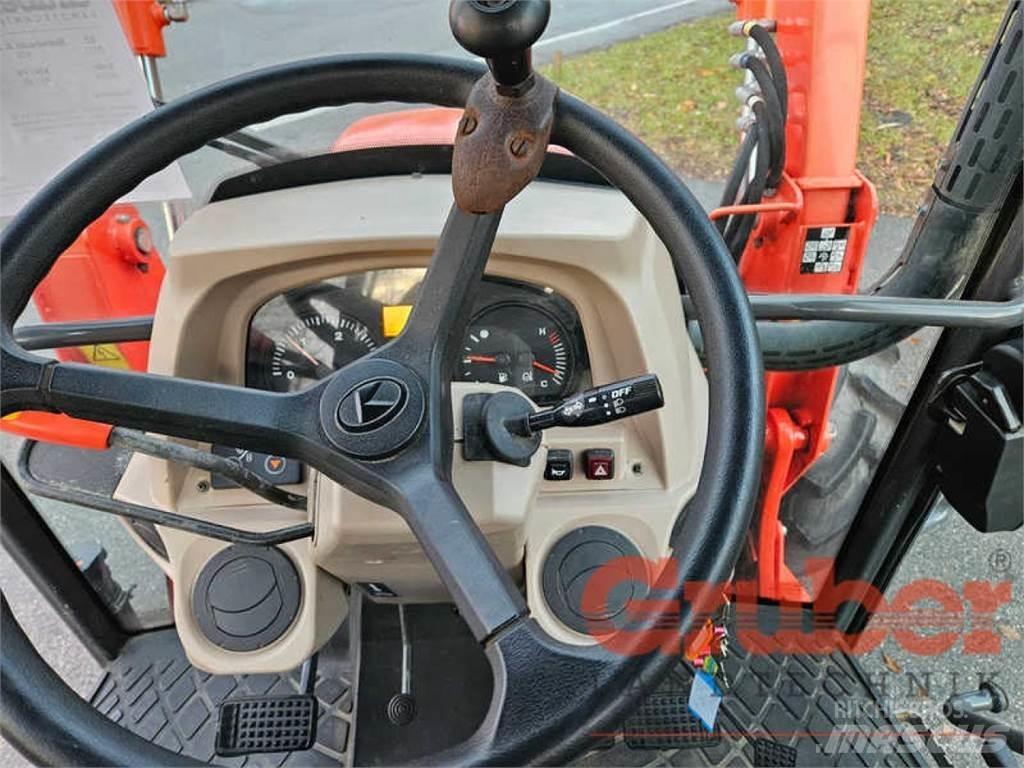 Kubota M6040 Tractoare