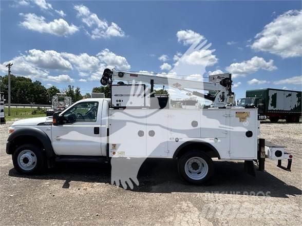 Ford F550 SD Utilaje construcții - Altele