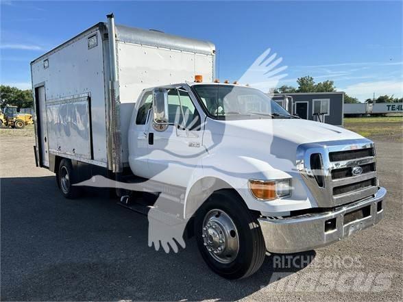 Ford F750 SD Utilaje construcții - Altele