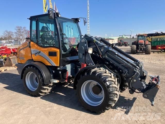 GiANT G5000 tele Manipulatoare agricole